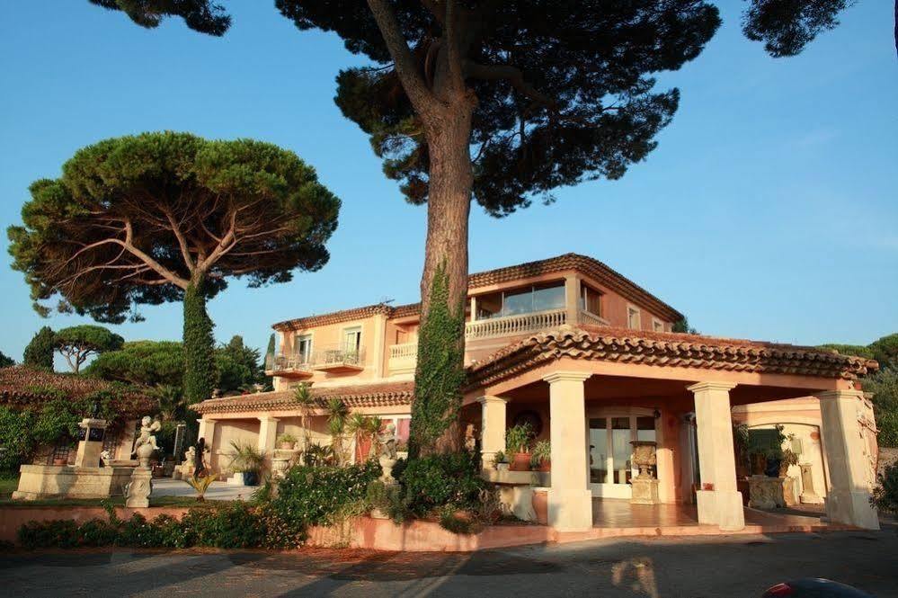 Hotel Martinengo Sainte-Maxime Buitenkant foto