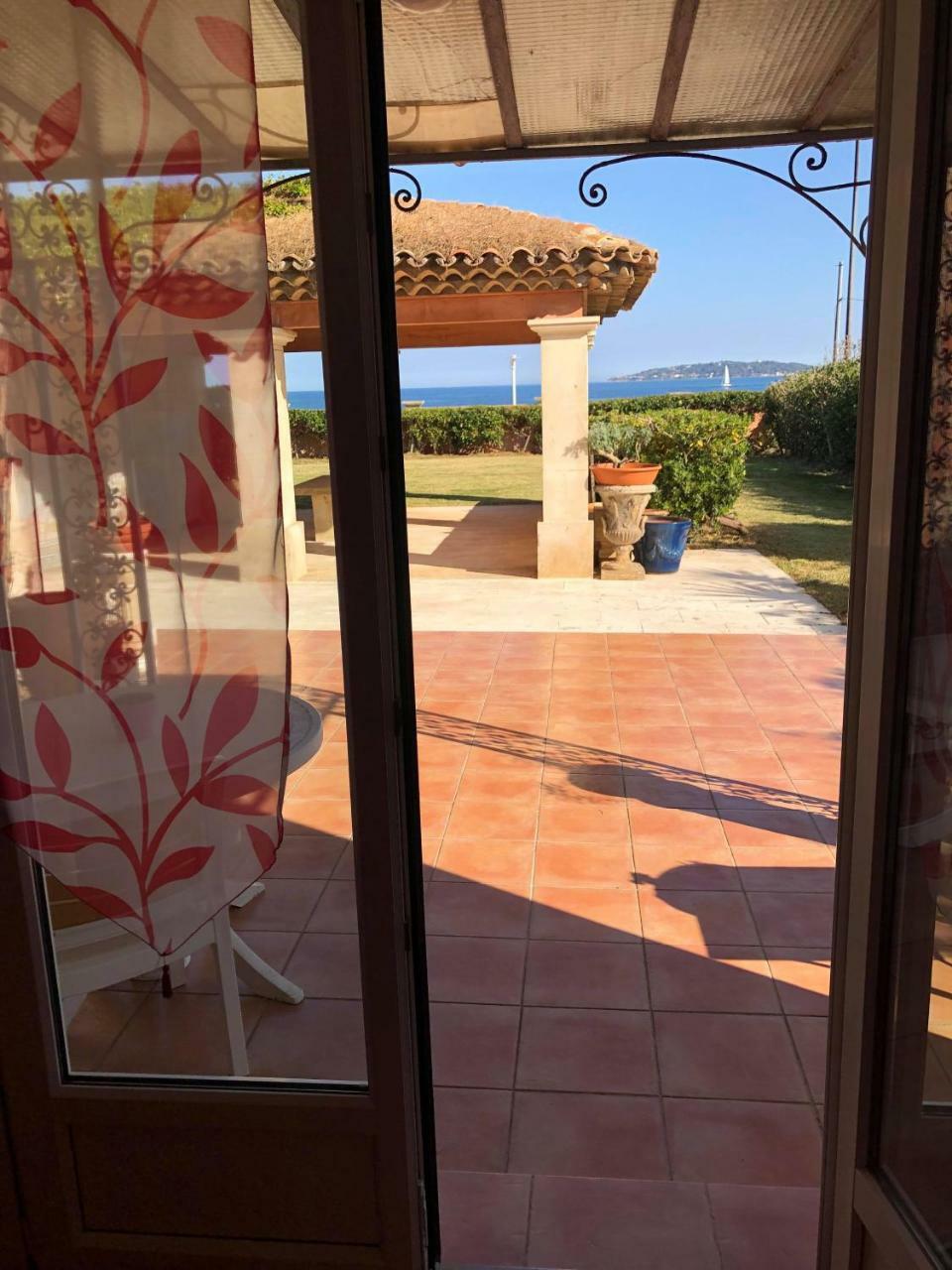 Hotel Martinengo Sainte-Maxime Buitenkant foto