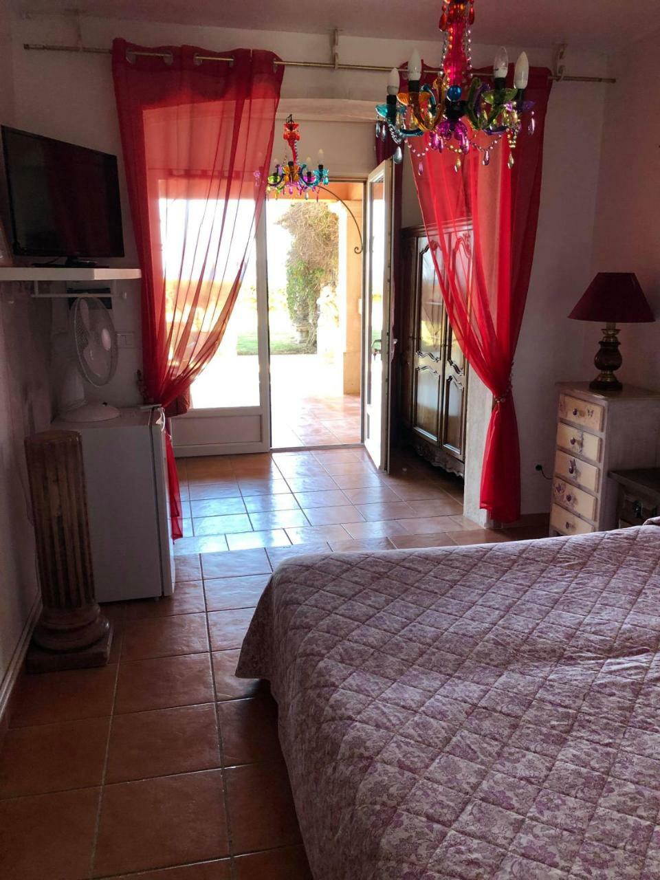 Hotel Martinengo Sainte-Maxime Buitenkant foto