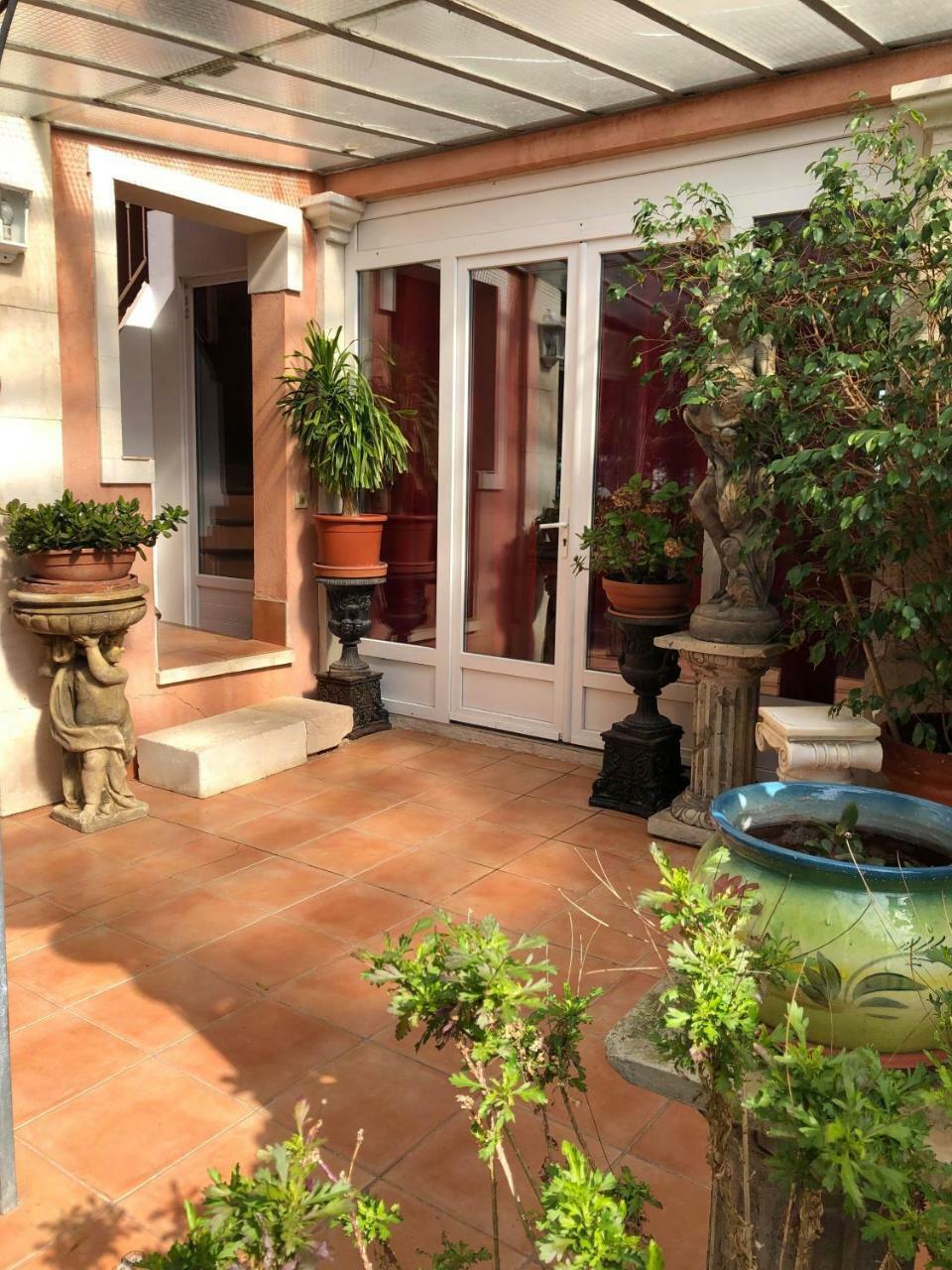 Hotel Martinengo Sainte-Maxime Buitenkant foto